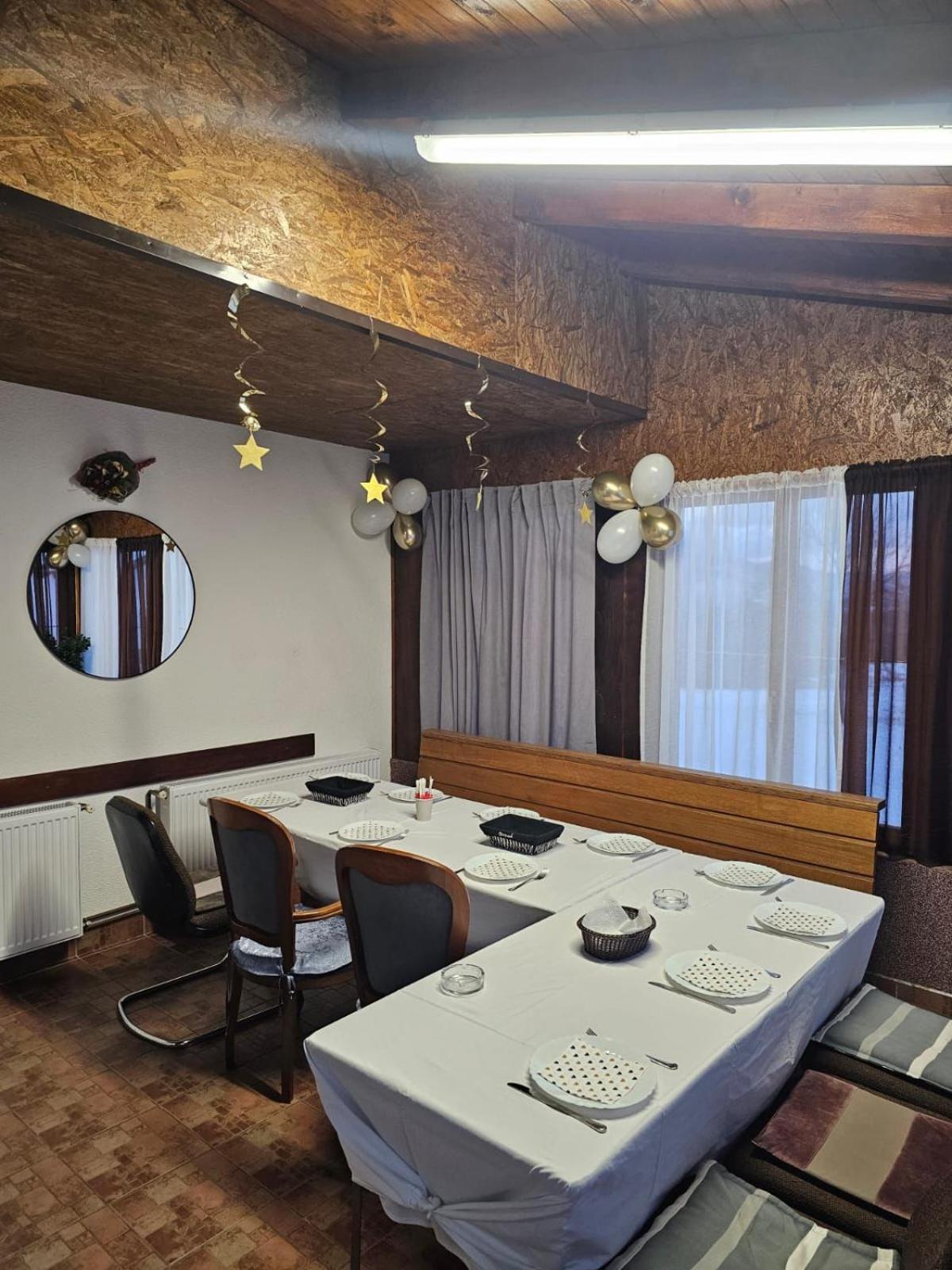 Apartments Marija Vrelo Koreničko Екстериор снимка
